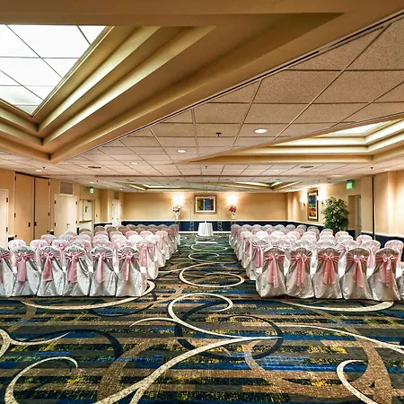 Embassy Suites Baltimore - North/Hunt Valley 